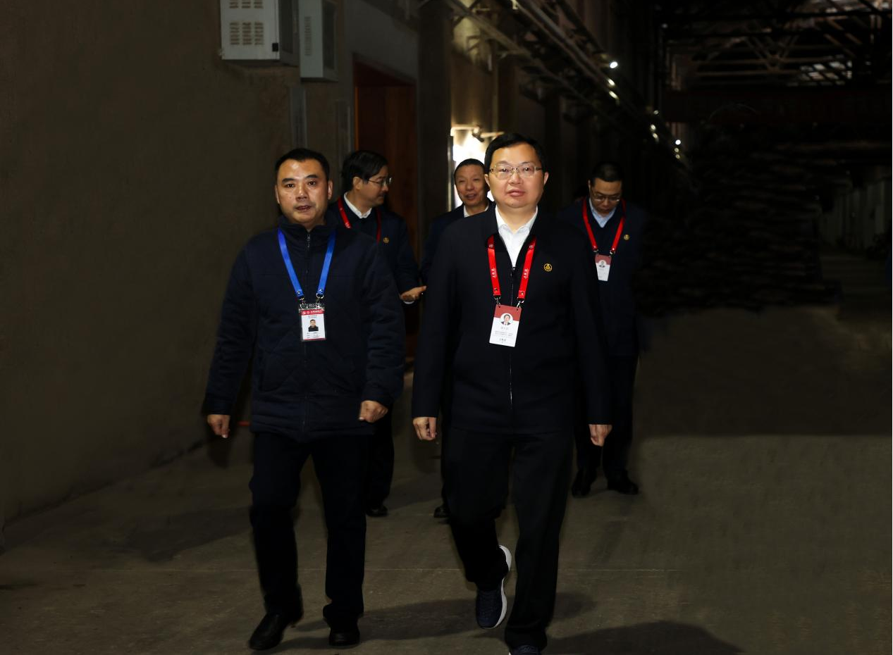 6216f41f36741.png ca9ad37c168e9e1e8e64624f6962512c.png